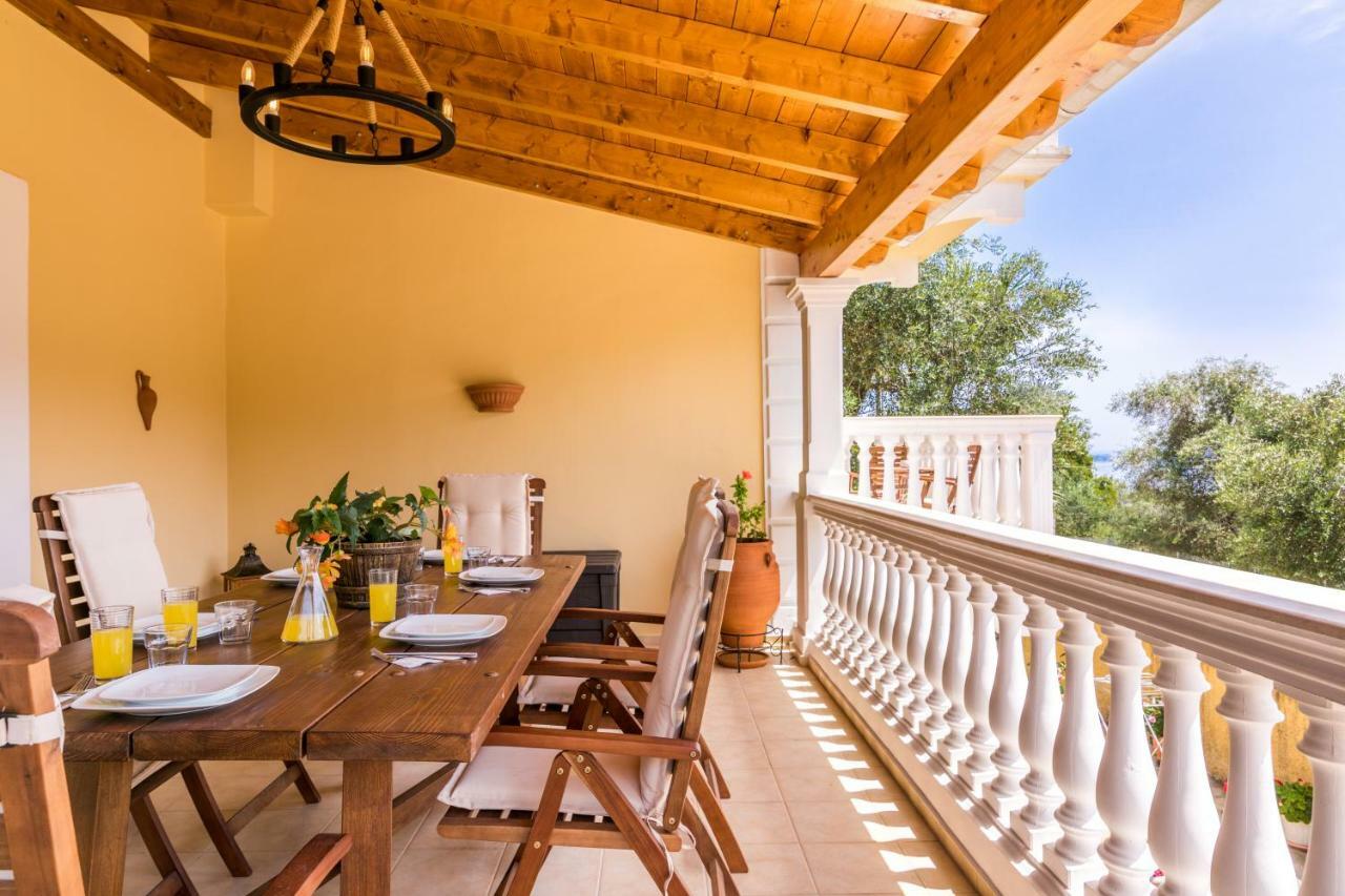 Villa Kortilles Pyrgi  Bagian luar foto